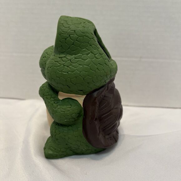 Solar Powered Turtle Statue LED Lighted Eyes - Picture 3 of 7